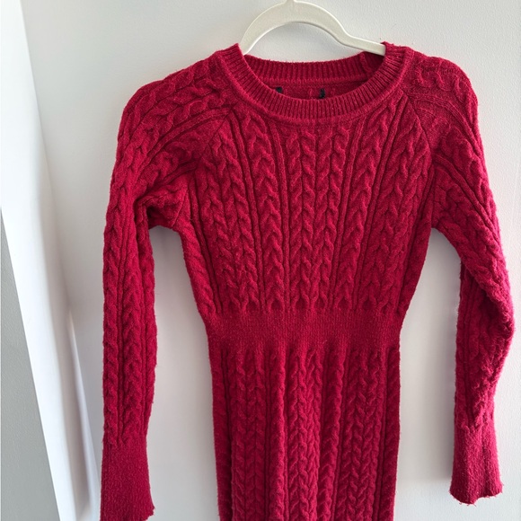 Dresses & Skirts - Red Cable Knit Sweater Dress- body on